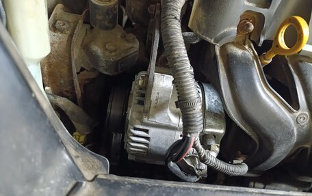 Toyota FunCargo, 2001 год, 300 000 рублей, 17 фотография