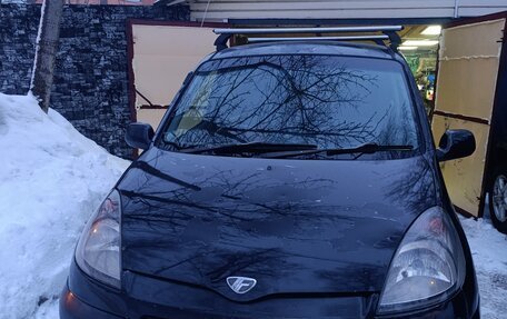 Toyota FunCargo, 2001 год, 300 000 рублей, 24 фотография