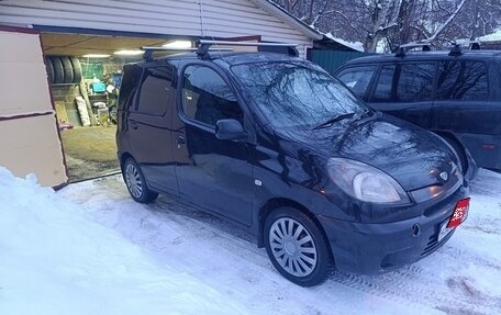 Toyota FunCargo, 2001 год, 300 000 рублей, 23 фотография