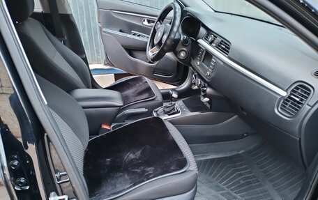 KIA Rio IV, 2020 год, 1 550 000 рублей, 8 фотография