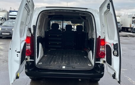 Peugeot Partner II рестайлинг 2, 2011 год, 520 000 рублей, 6 фотография