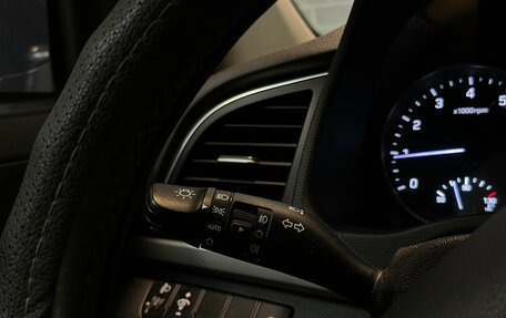 Hyundai Elantra VI рестайлинг, 2017 год, 1 450 000 рублей, 17 фотография