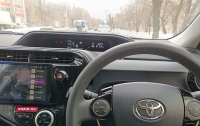 Toyota Aqua I, 2019 год, 1 360 000 рублей, 1 фотография