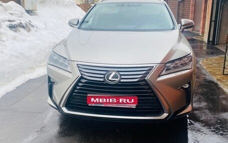 Lexus RX IV рестайлинг, 2018 год, 3 750 000 рублей, 1 фотография