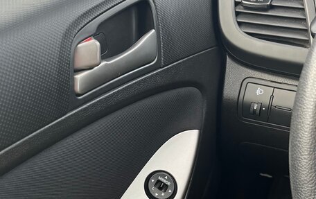 Hyundai Solaris II рестайлинг, 2016 год, 1 280 000 рублей, 9 фотография