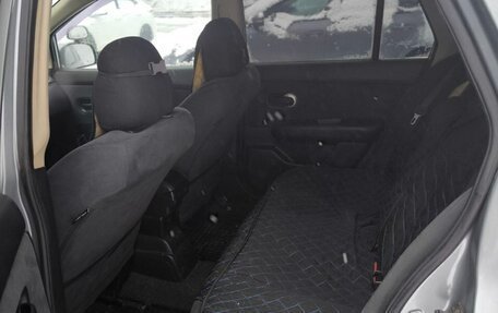 Nissan Tiida, 2010 год, 650 000 рублей, 6 фотография