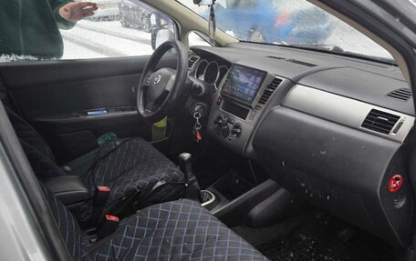 Nissan Tiida, 2010 год, 650 000 рублей, 9 фотография