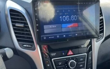 Hyundai i30 II рестайлинг, 2016 год, 1 300 000 рублей, 10 фотография