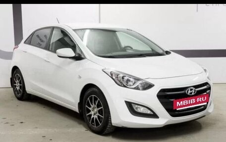 Hyundai i30 II рестайлинг, 2016 год, 1 300 000 рублей, 6 фотография