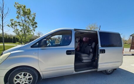 Hyundai Grand Starex Grand Starex I рестайлинг 2, 2008 год, 1 200 000 рублей, 8 фотография