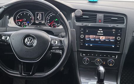 Volkswagen Golf VII, 2020 год, 2 000 000 рублей, 5 фотография