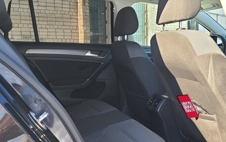 Volkswagen Golf VII, 2020 год, 2 000 000 рублей, 14 фотография