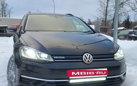 Volkswagen Golf VII, 2020 год, 2 000 000 рублей, 8 фотография