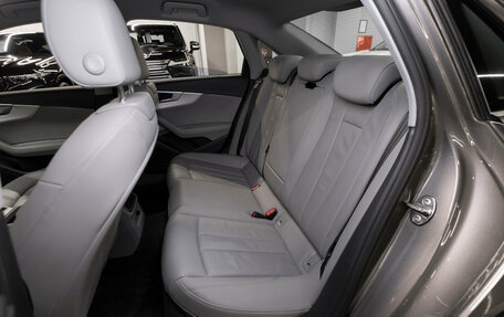 Audi A4, 2021 год, 4 220 000 рублей, 12 фотография