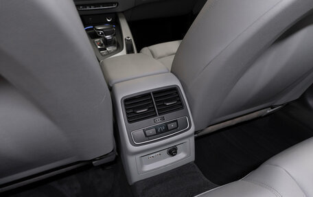 Audi A4, 2021 год, 4 220 000 рублей, 13 фотография