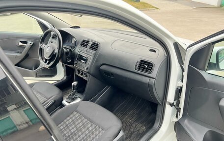 Volkswagen Polo VI (EU Market), 2019 год, 680 000 рублей, 12 фотография