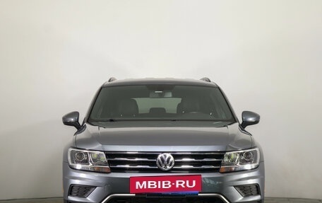 Volkswagen Tiguan II, 2019 год, 2 249 000 рублей, 3 фотография