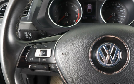 Volkswagen Tiguan II, 2019 год, 2 249 000 рублей, 18 фотография