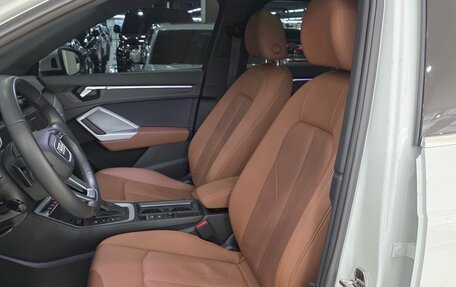 Audi Q3, 2023 год, 2 580 000 рублей, 10 фотография