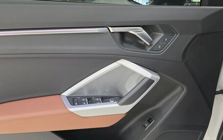 Audi Q3, 2023 год, 2 580 000 рублей, 16 фотография