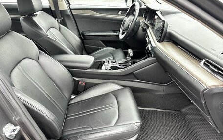 KIA K5, 2023 год, 3 250 000 рублей, 25 фотография