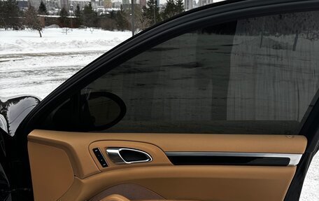 Porsche Cayenne III, 2011 год, 2 630 000 рублей, 22 фотография