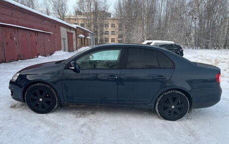 Volkswagen Jetta VI, 2007 год, 590 000 рублей, 8 фотография