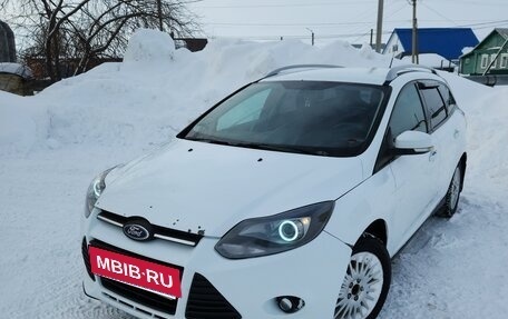 Ford Focus III, 2013 год, 420 000 рублей, 2 фотография