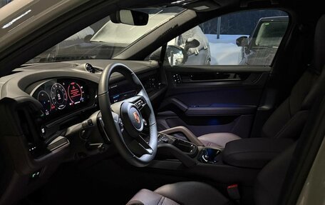 Porsche Cayenne III, 2025 год, 18 997 000 рублей, 4 фотография