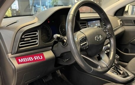 Hyundai Elantra VI рестайлинг, 2020 год, 1 569 000 рублей, 11 фотография