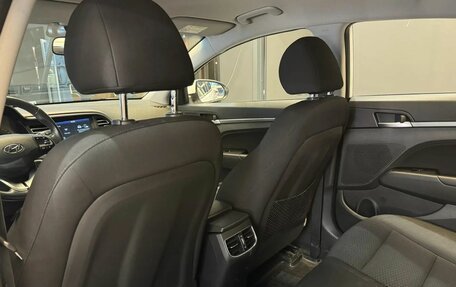 Hyundai Elantra VI рестайлинг, 2020 год, 1 569 000 рублей, 28 фотография