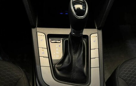 Hyundai Elantra VI рестайлинг, 2020 год, 1 569 000 рублей, 21 фотография