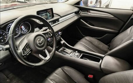 Mazda 6, 2022 год, 2 500 000 рублей, 9 фотография