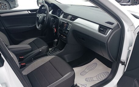 Skoda Rapid I, 2019 год, 1 200 000 рублей, 12 фотография