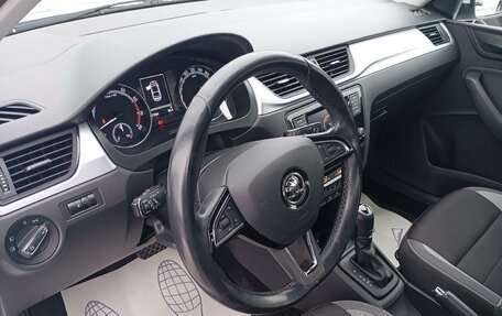 Skoda Rapid I, 2019 год, 1 200 000 рублей, 8 фотография