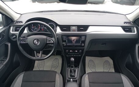 Skoda Rapid I, 2019 год, 1 200 000 рублей, 10 фотография