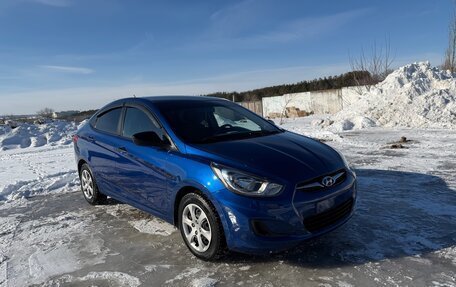 Hyundai Solaris II рестайлинг, 2011 год, 629 000 рублей, 1 фотография