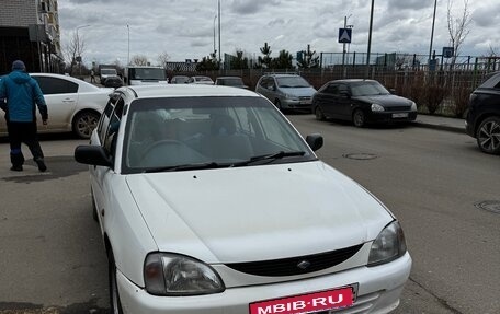 Daihatsu Charade IV, 1999 год, 185 000 рублей, 1 фотография