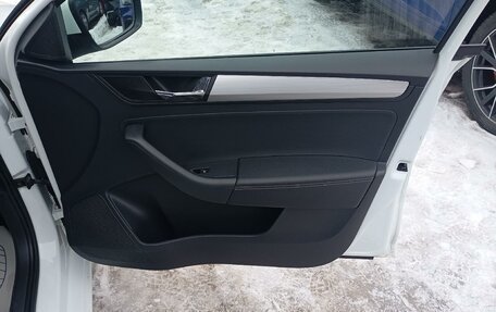 Skoda Rapid I, 2019 год, 1 200 000 рублей, 17 фотография