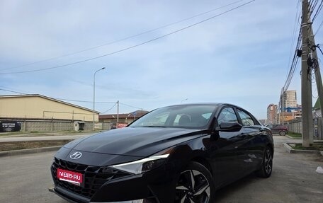 Hyundai Elantra, 2022 год, 2 070 000 рублей, 1 фотография