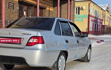 Daewoo Nexia I рестайлинг, 2011 год, 340 000 рублей, 4 фотография