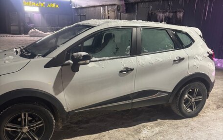 Renault Kaptur I рестайлинг, 2018 год, 870 000 рублей, 4 фотография