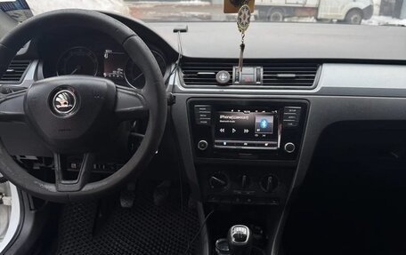 Skoda Rapid I, 2018 год, 700 000 рублей, 10 фотография