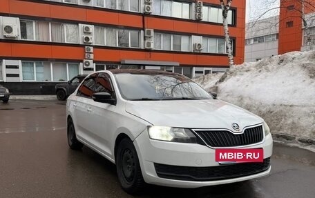 Skoda Rapid I, 2018 год, 700 000 рублей, 11 фотография