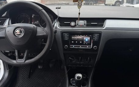 Skoda Rapid I, 2018 год, 700 000 рублей, 15 фотография