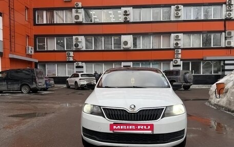 Skoda Rapid I, 2018 год, 700 000 рублей, 13 фотография