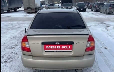 Hyundai Accent II, 2005 год, 350 000 рублей, 3 фотография