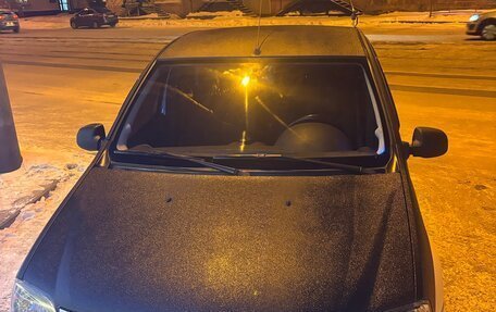 Renault Logan I, 2013 год, 400 000 рублей, 2 фотография