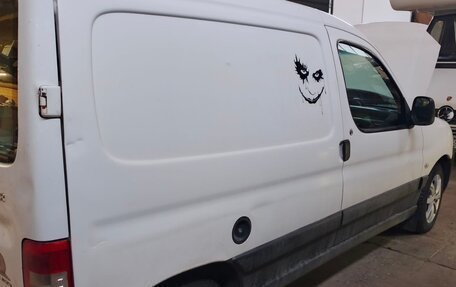 Peugeot Partner II рестайлинг 2, 2008 год, 246 000 рублей, 2 фотография