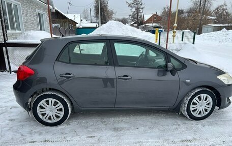 Toyota Auris II, 2007 год, 700 000 рублей, 7 фотография